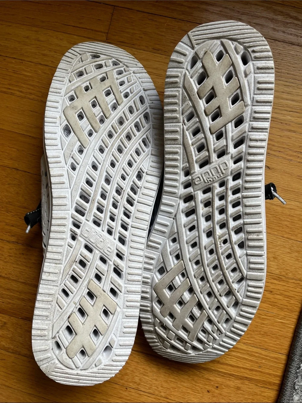 Hey Dude Men’s Wally Free Phantom Slip-Ons in Black White and Gray size 11